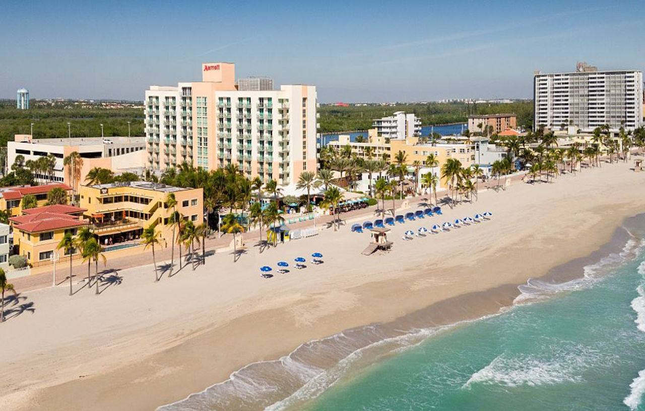 Hollywood Beach Marriott Hotel Exterior photo